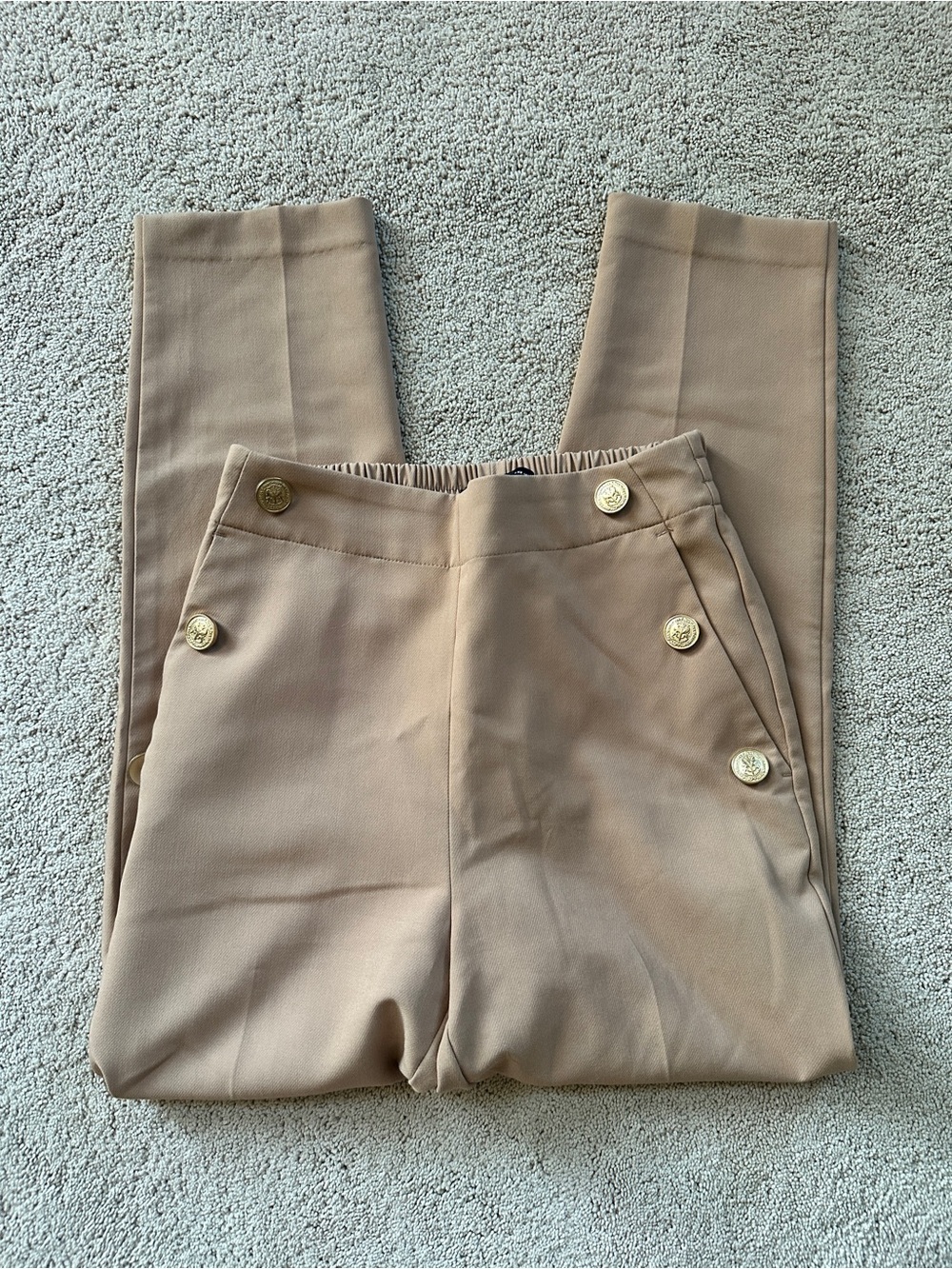 Zara Beige relaxed Pants with Gold Buttons